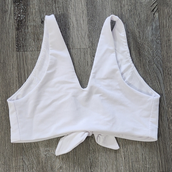 New!Beach Riot Dallas Ribbed Bikini Top - Picture 8 of 11